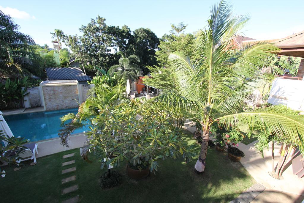 Babylon Pool Villas Nai Harn Buitenkant foto