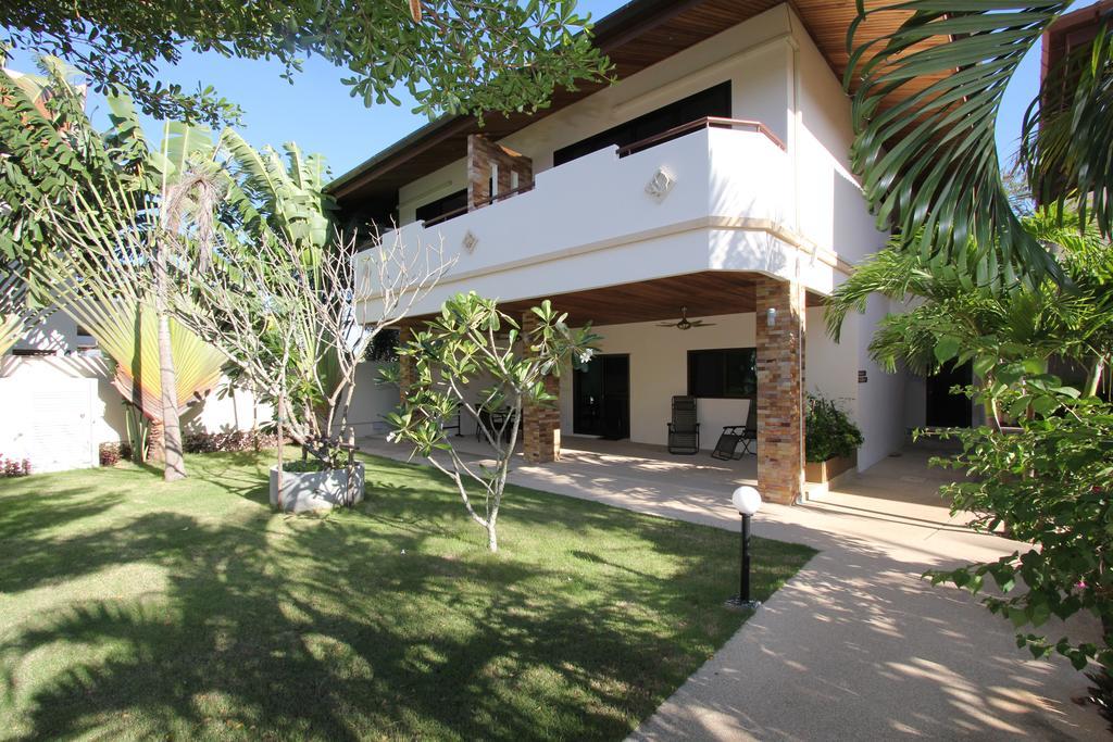 Babylon Pool Villas Nai Harn Buitenkant foto